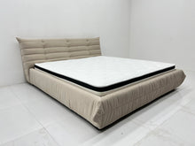 Load image into Gallery viewer, Togo Bed