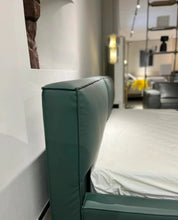 Load image into Gallery viewer, Bonaldo Fluff Bed