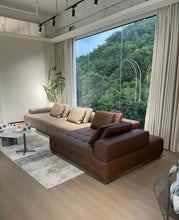 Load image into Gallery viewer, Lawrence