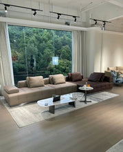 Load image into Gallery viewer, Lawrence