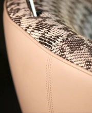 Load image into Gallery viewer, Russel