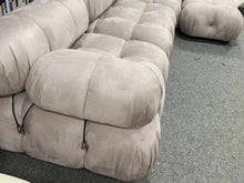 Load image into Gallery viewer, Camaleonda Single Armrest