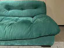 Load image into Gallery viewer, Milano Sofa