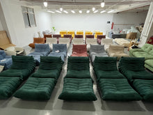 Load image into Gallery viewer, Togo 1 seat