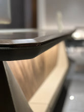 Load image into Gallery viewer, CM-001 PRESIDENT DESK