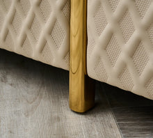 Load image into Gallery viewer, FB122B21M BED