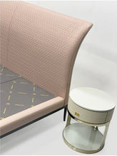 Load image into Gallery viewer, WH315B10 BED