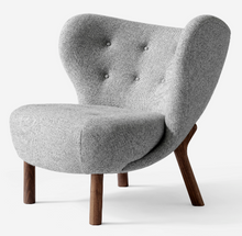 Load image into Gallery viewer, LITTLE Petra&amp;Pouf
