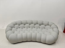 Load image into Gallery viewer, Bubble Sofa 3 Seats
