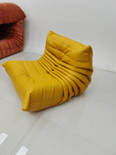 Load image into Gallery viewer, Togo 1 seat
