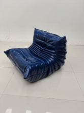 Load image into Gallery viewer, Togo 1 seat
