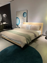 Load image into Gallery viewer, MODERN MINIMALIST ADVANCED BED SET VX3-2333-1 BED
